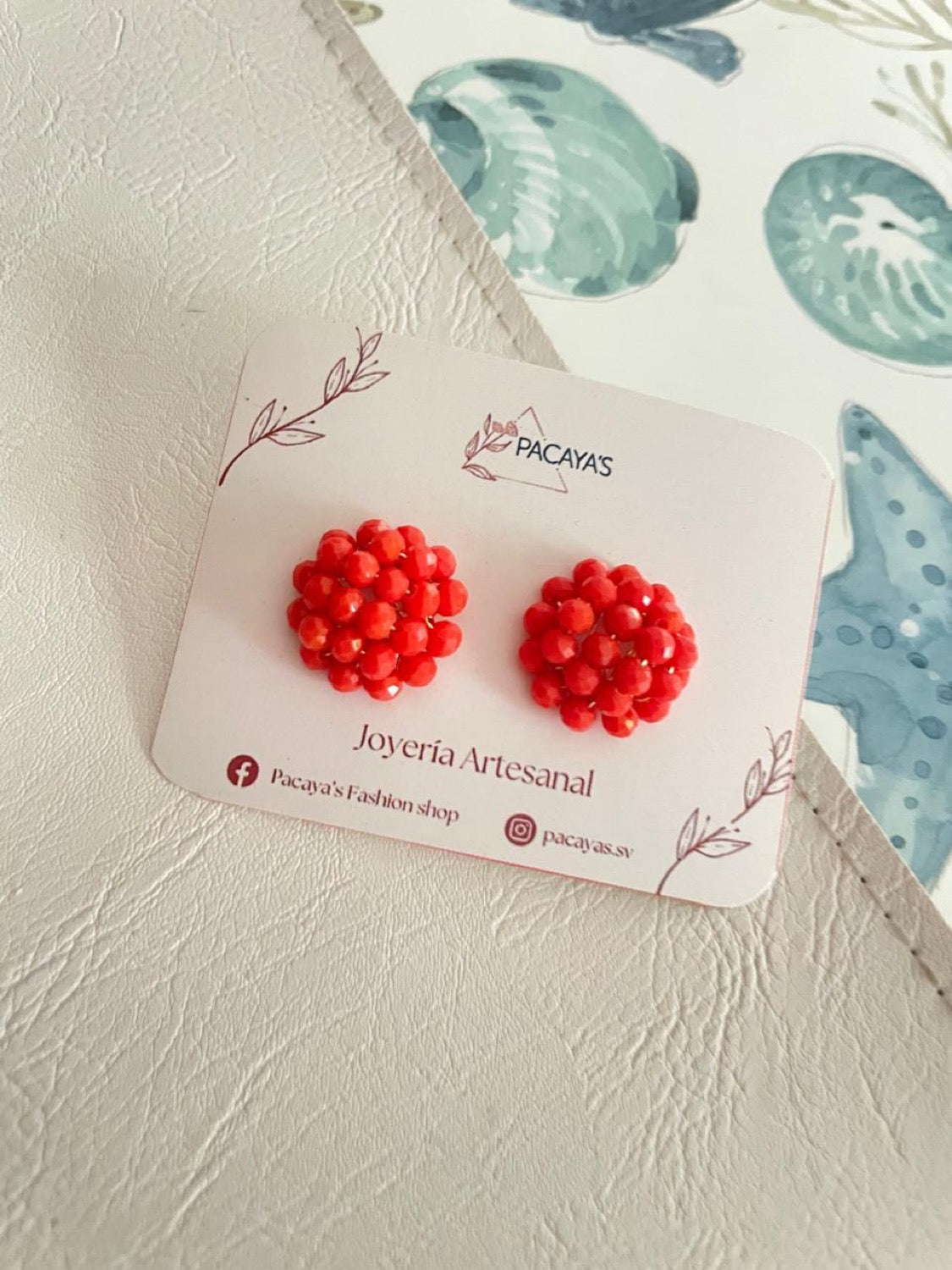 Aretes bola