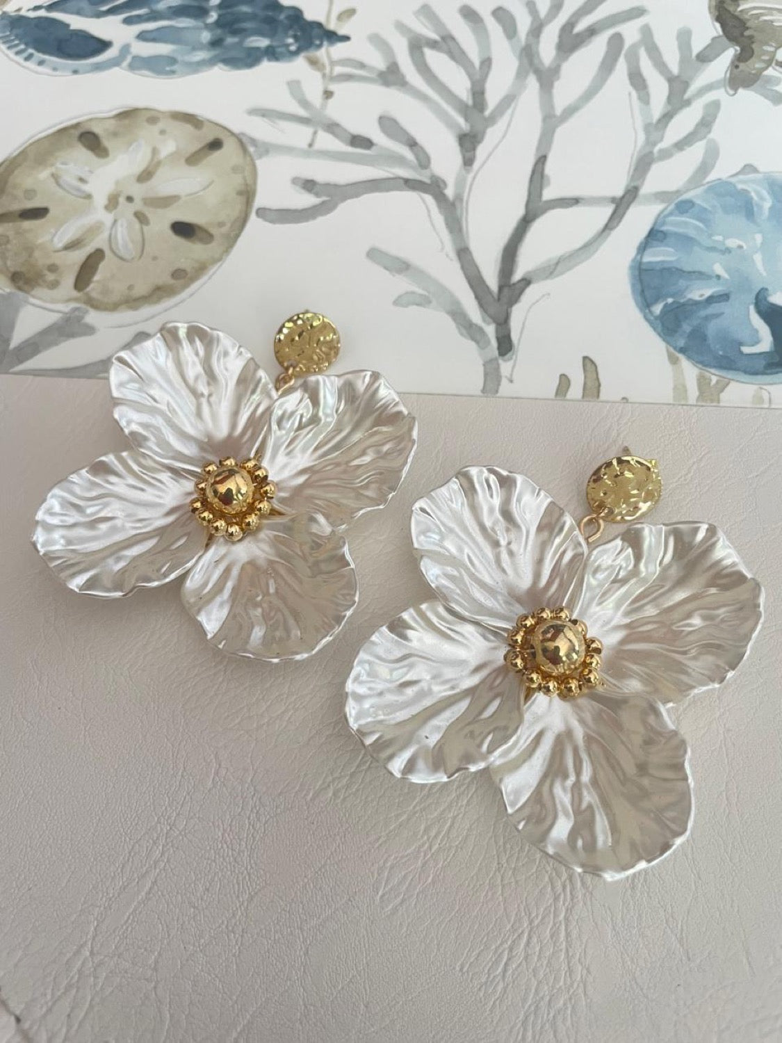 Aretes flor grande acri oro lam