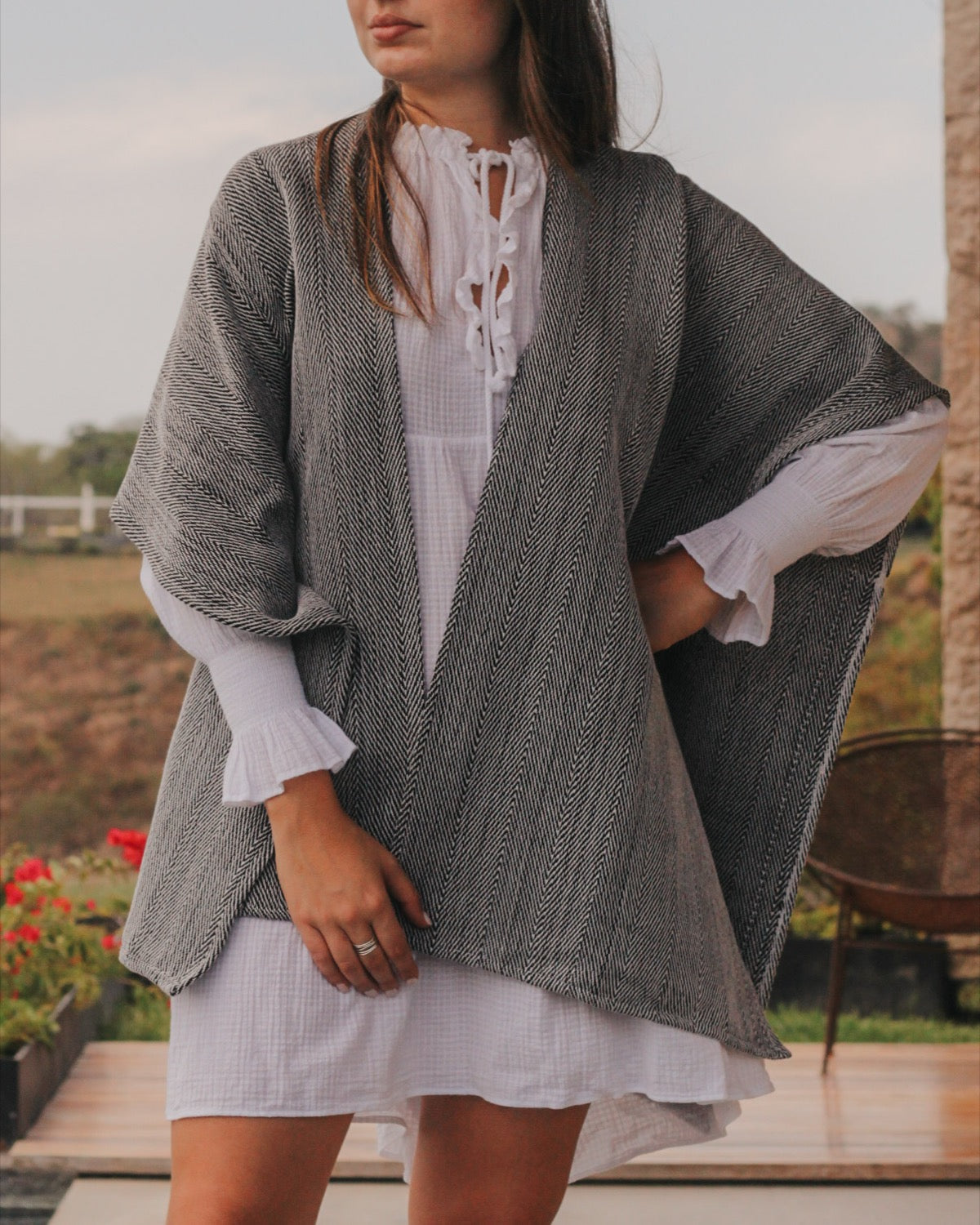 Poncho Cojutepeque Negro