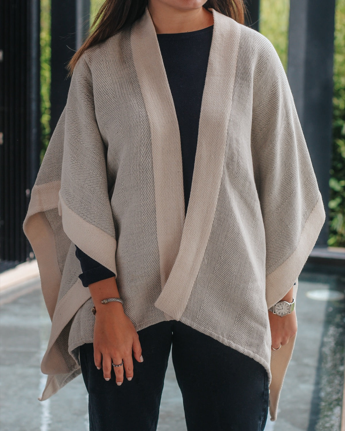 Poncho Cojute Combinado gris
