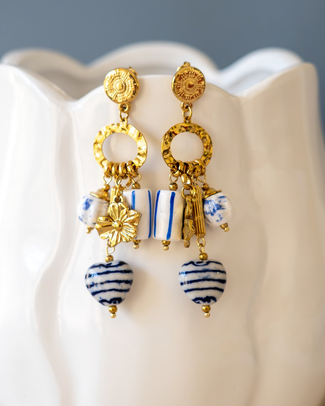 Aritos Charms