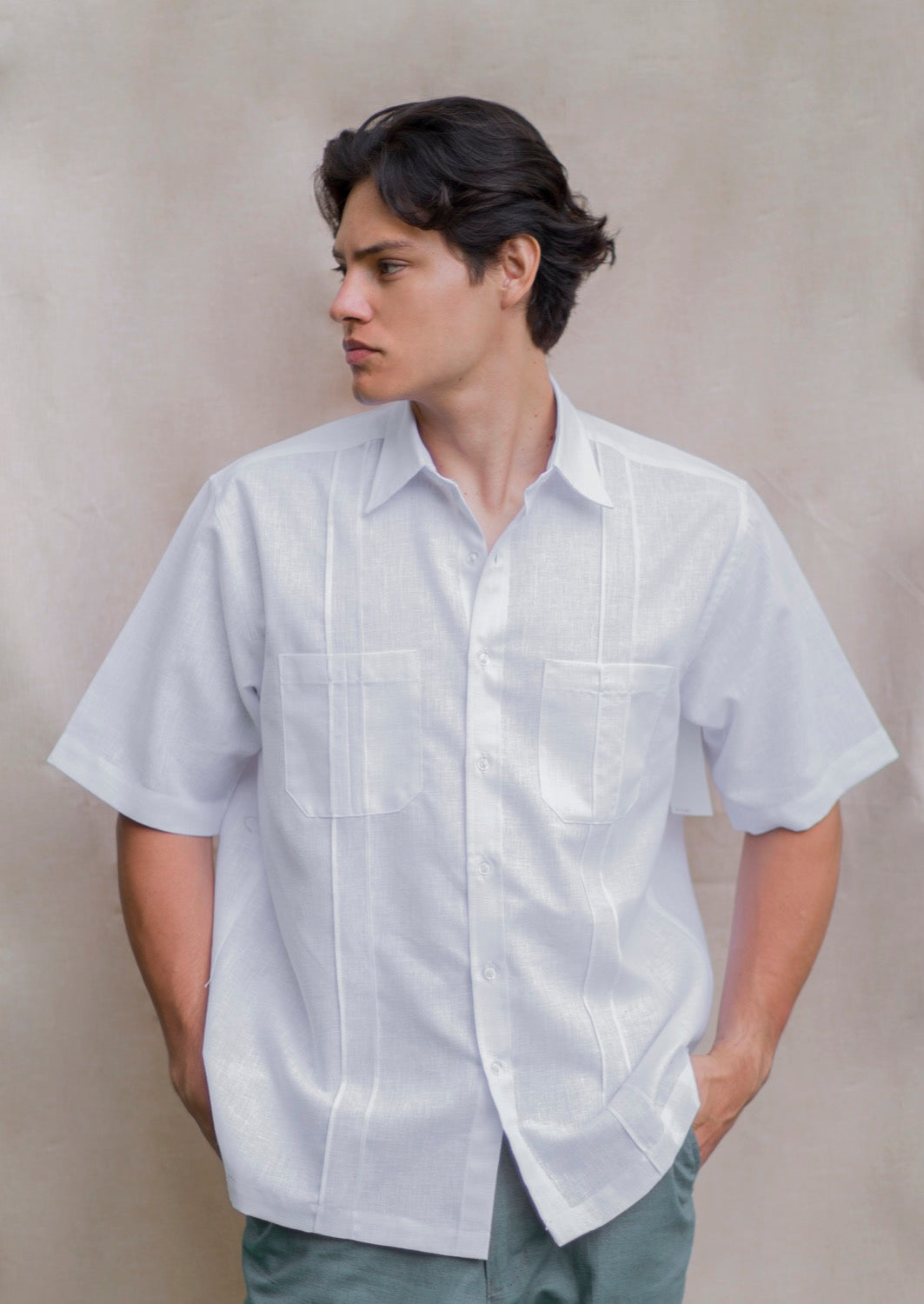 Guayabera manga corta blanca