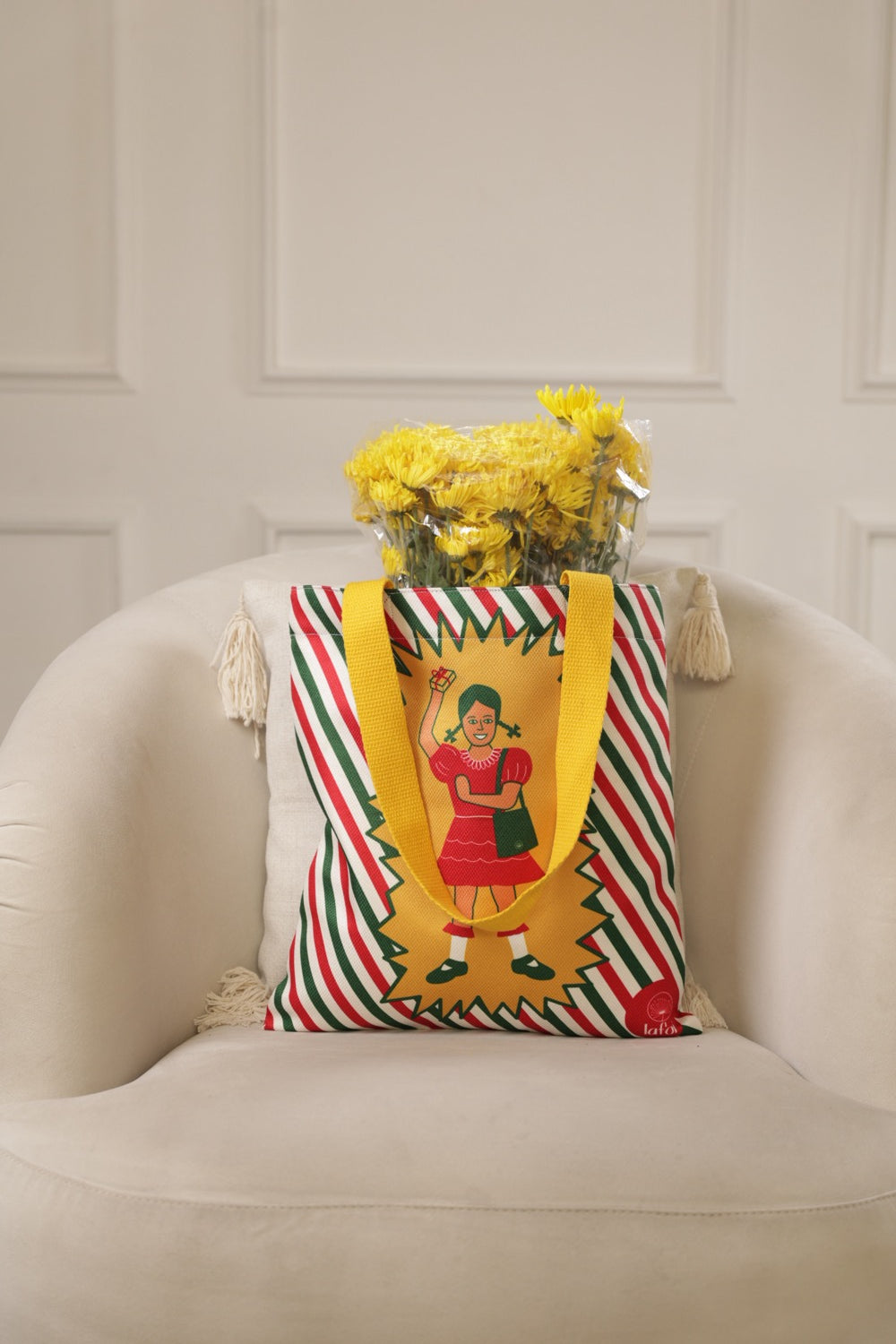 TOTE BAG SORPRESA NINA TRADICIONAL