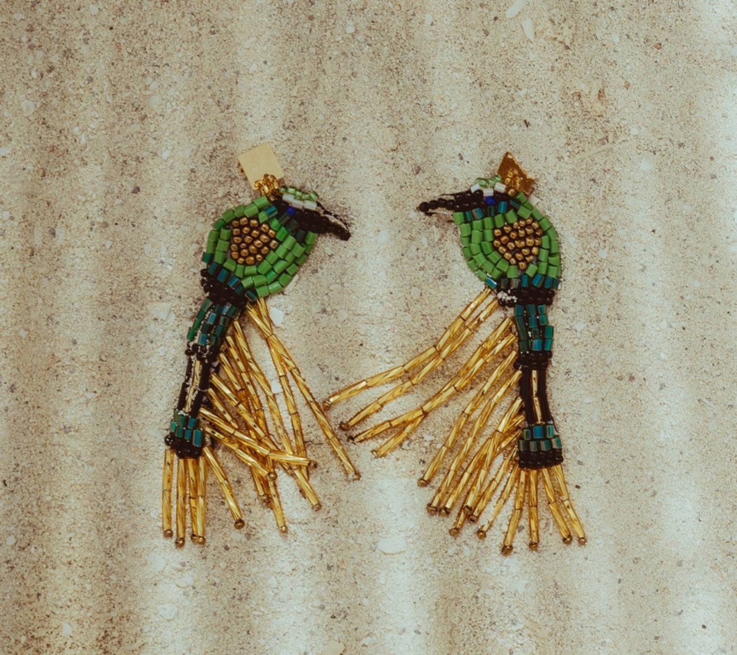 Aretes de torogoz